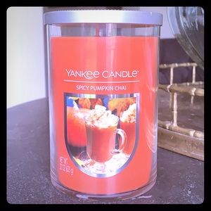 RARE Spicy Pumpkin Chai 2-Wick Yankee Candle 🎃